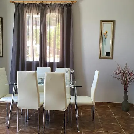 Venetia's House 펜션 사미